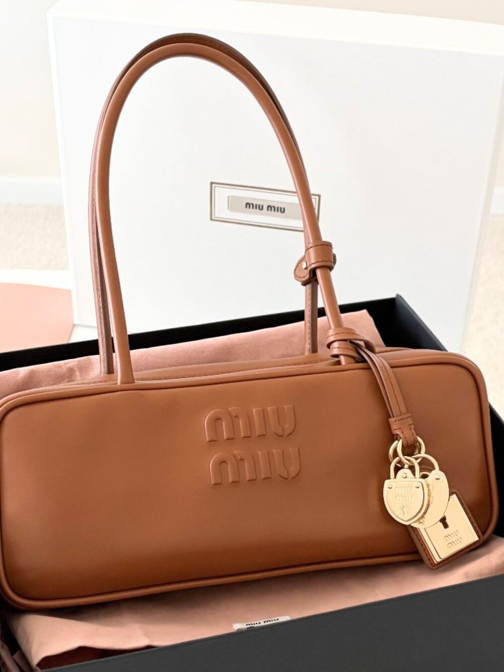 New Miu Miu Small Beau Shoulder Bag
